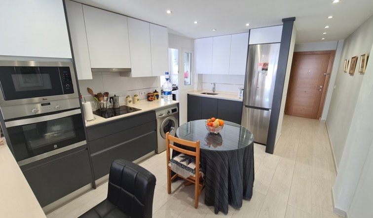 Reventa - Apartamento / piso - Torrevieja - Playa del Cura