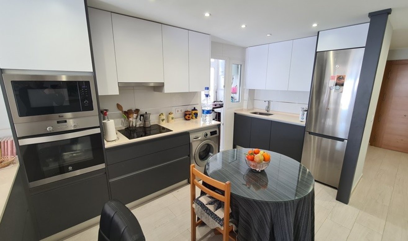 Reventa - Apartamento / piso - Torrevieja - Playa del Cura