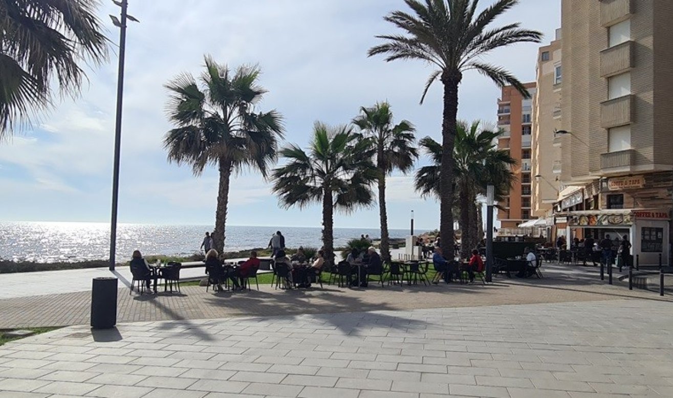 Reventa - Apartamento / piso - Torrevieja - Playa del Cura