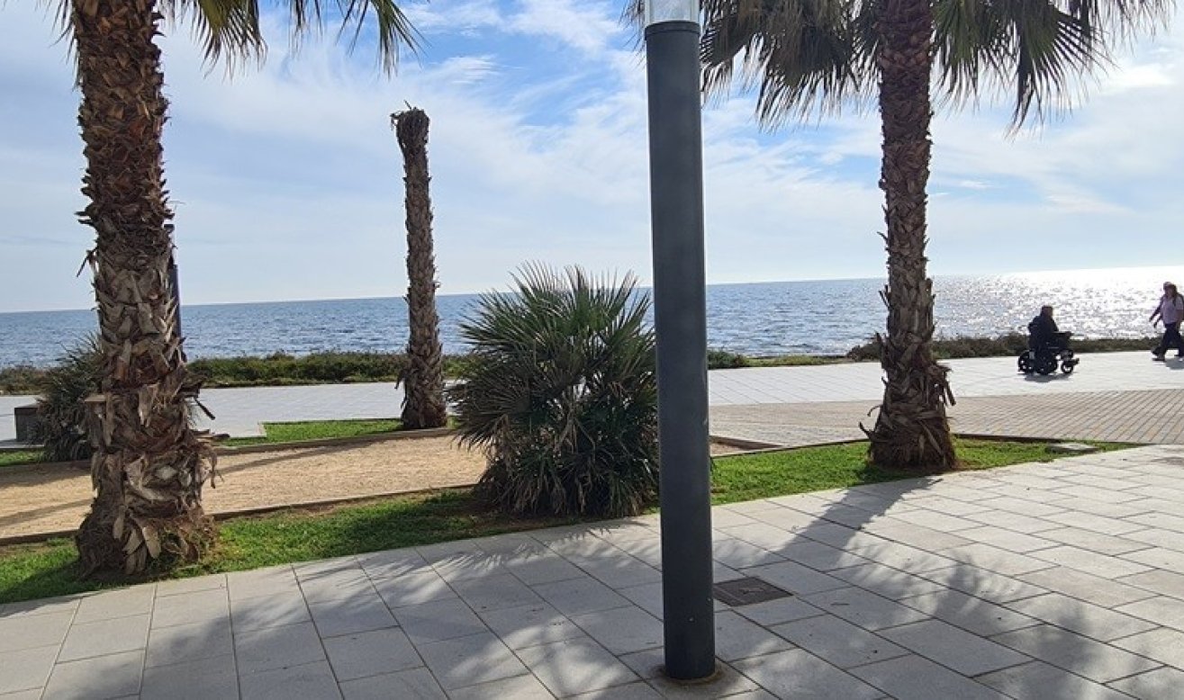 Reventa - Apartamento / piso - Torrevieja - Playa del Cura