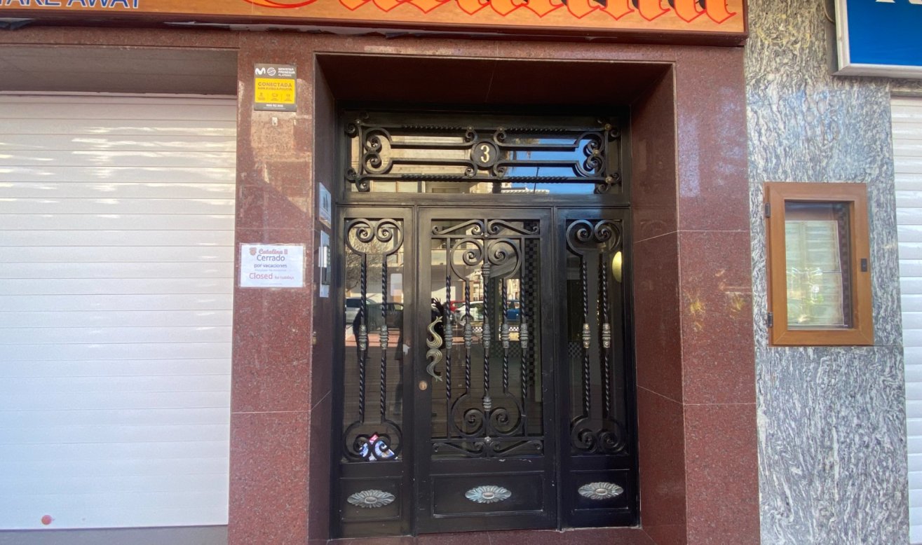 Reventa - Apartamento / piso - Torrevieja - CLUB NAUTICO TORREVIEJA