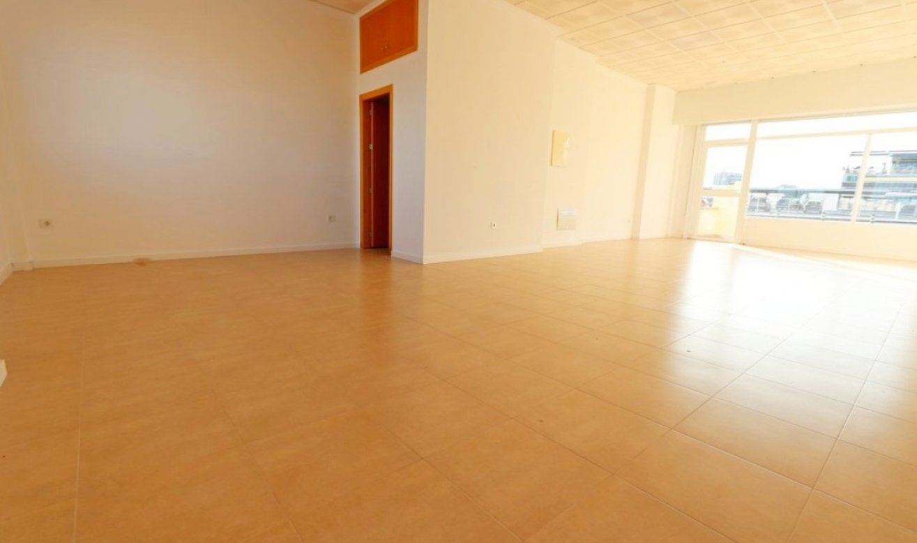 Reventa - Commercial Unit - Orihuela Costa - Agua Marina