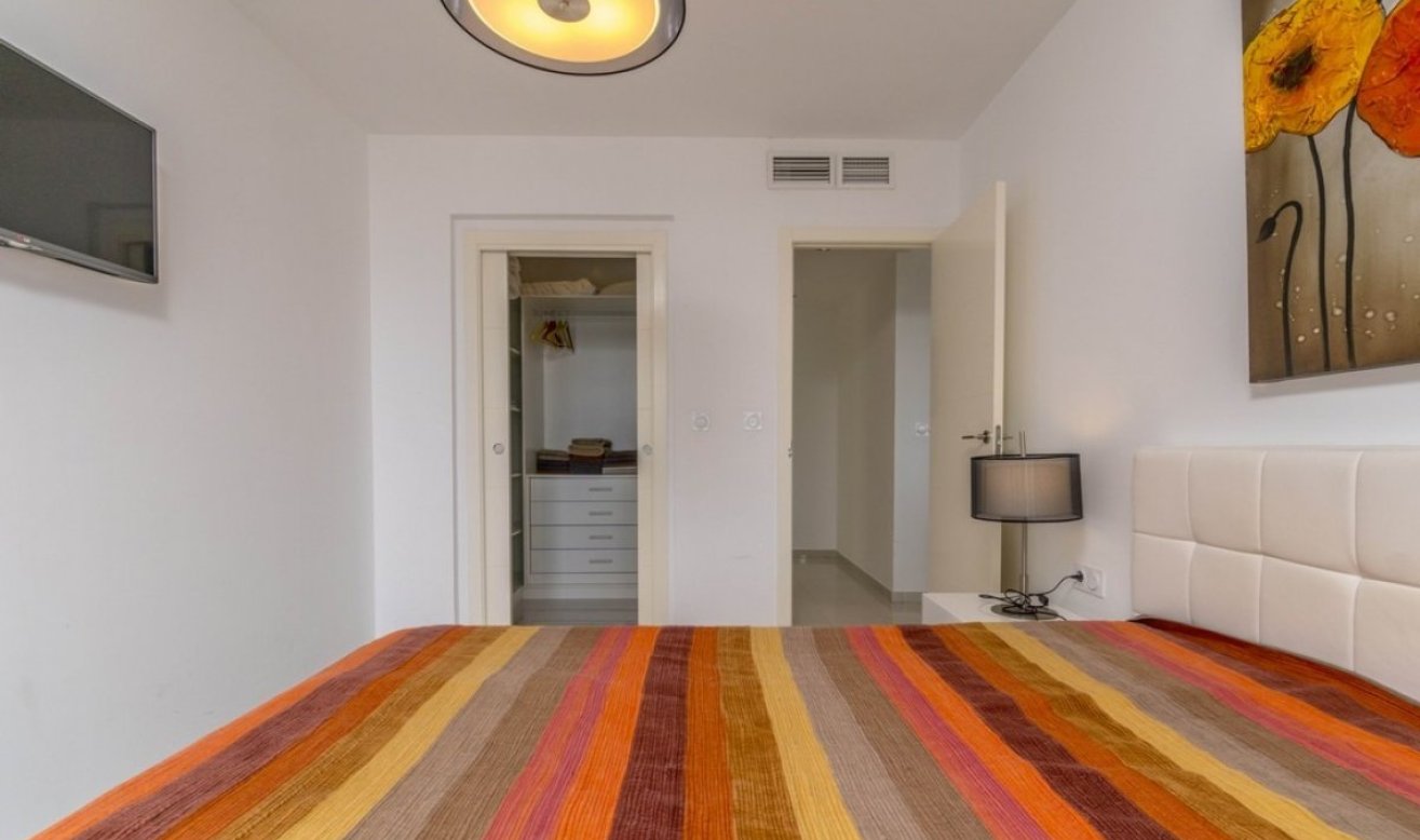 Reventa - Apartamento / piso - Torrevieja - Punta prima
