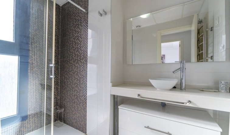 Reventa - Apartamento / piso - Torrevieja - Punta prima