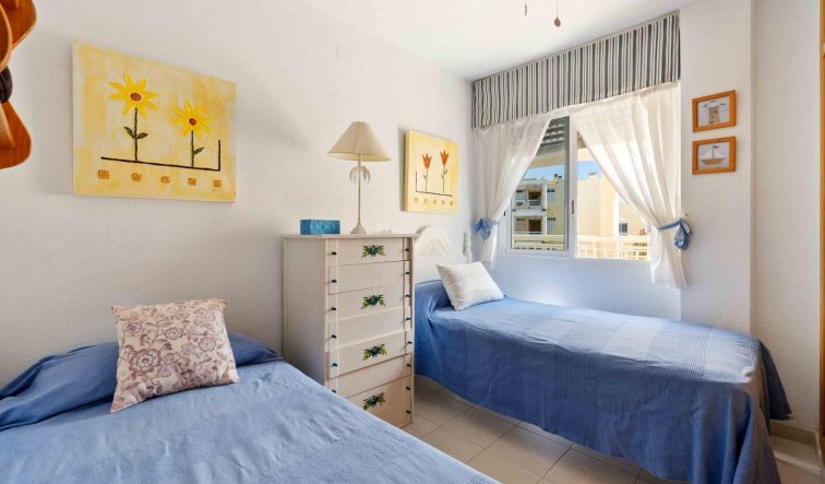 Reventa - Apartamento / piso - Orihuela Costa - Campoamor
