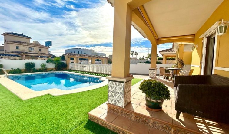 Reventa - Villa - Orihuela Costa - Cabo Roig