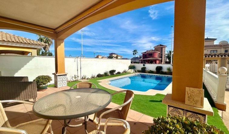 Reventa - Villa - Orihuela Costa - Cabo Roig