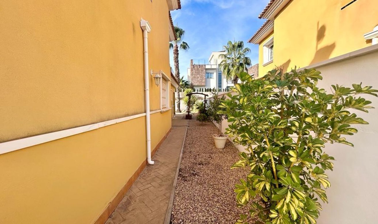 Reventa - Villa - Orihuela Costa - Cabo Roig