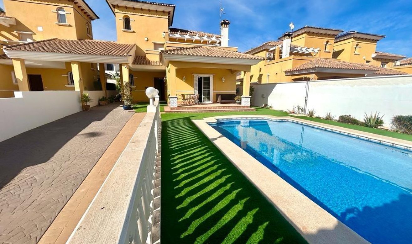 Reventa - Villa - Orihuela Costa - Cabo Roig