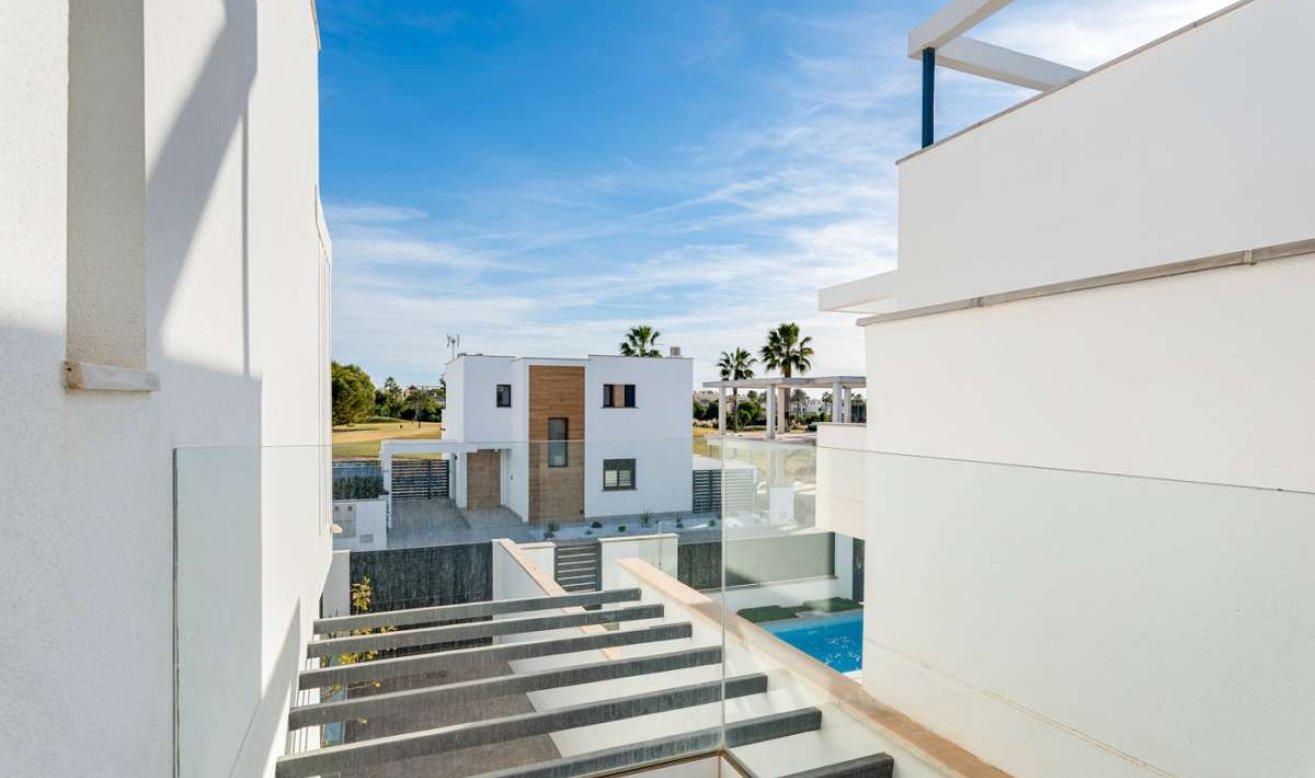 Resale - Villa - Roda Golf
