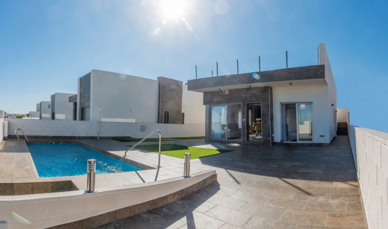 Obra nueva - Villa - Orihuela Costa - PAU 8