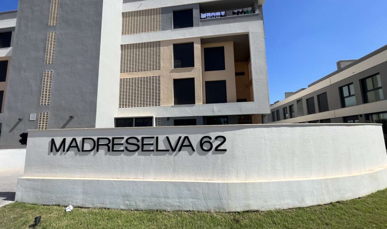 Resale - Apartment / flat - Santa Rosalia