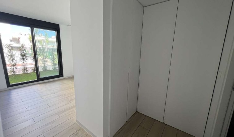 Resale - Apartment / flat - Santa Rosalia