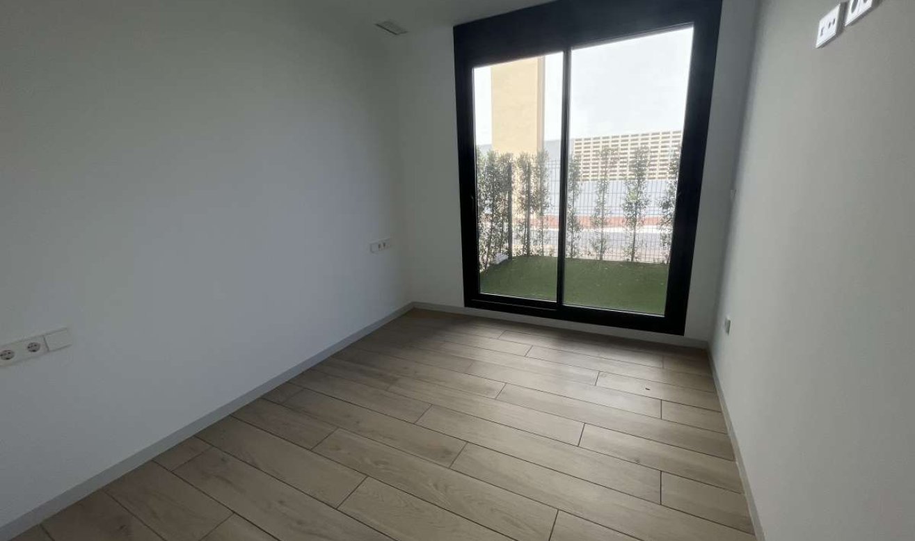 Resale - Apartment / flat - Santa Rosalia