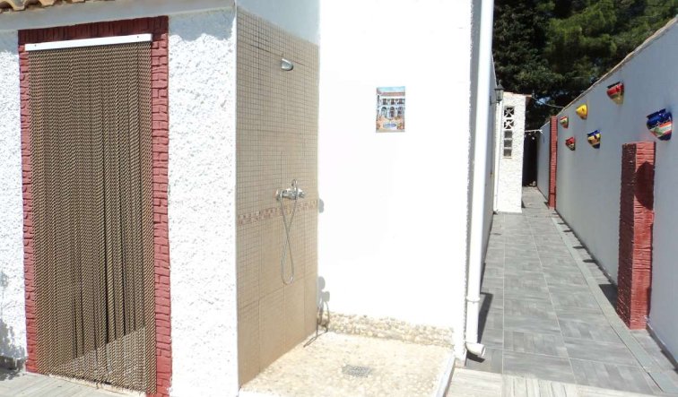 Resale - Villa - Cabo Roig