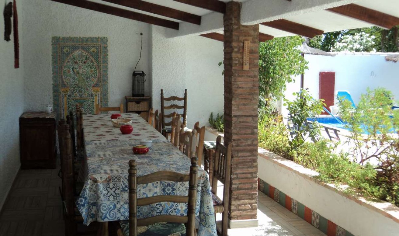 Resale - Villa - Cabo Roig