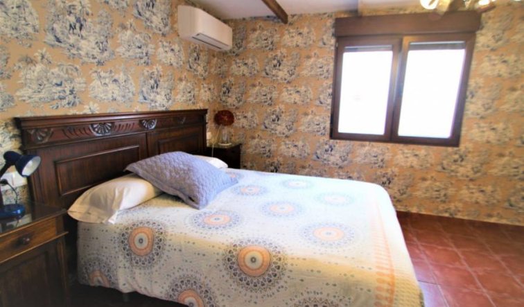 Resale - Villa - Cabo Roig