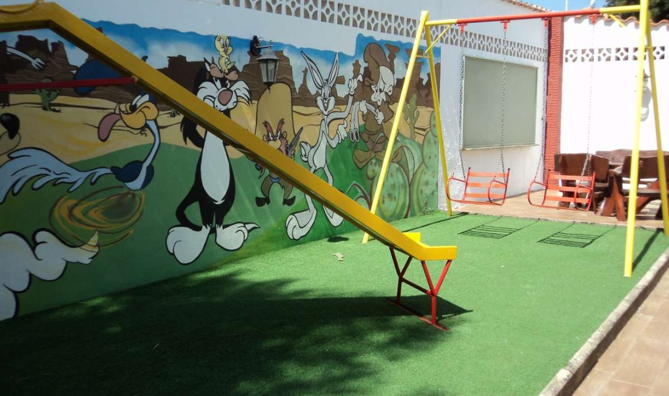 Resale - Villa - Cabo Roig