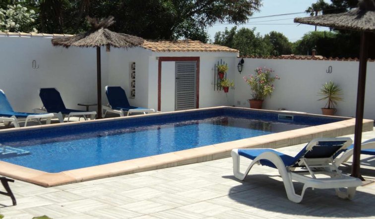 Resale - Villa - Cabo Roig