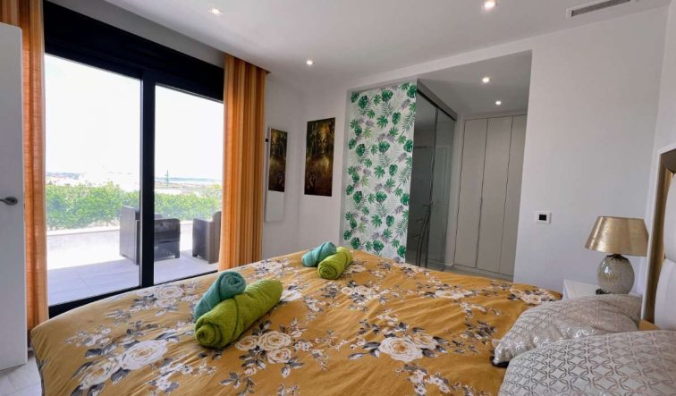 Reventa - Villa - San Miguel de Salinas