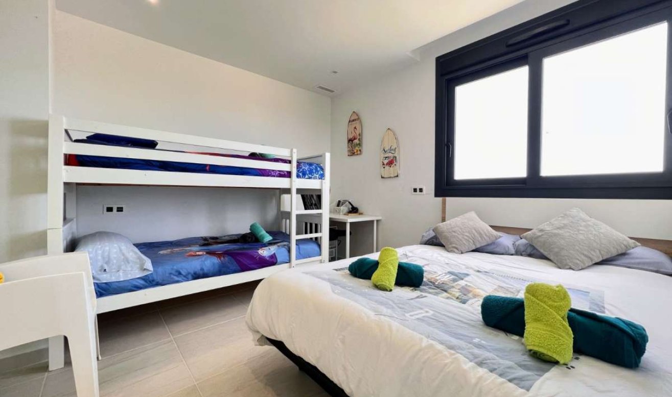 Reventa - Villa - San Miguel de Salinas