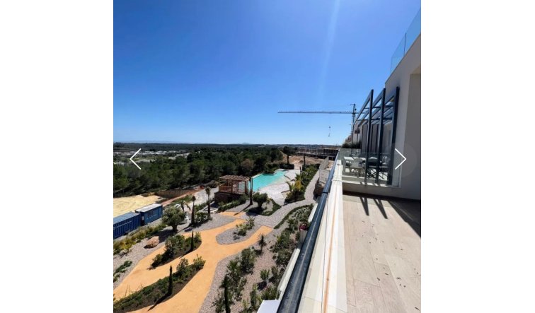 Reventa - Apartamento / piso - Las Colinas Golf and Country Club