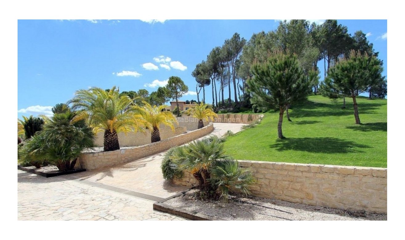 Resale - Villa - Penàguila