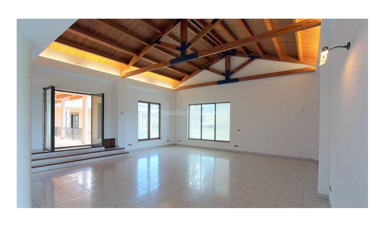 Resale - Villa - Penàguila
