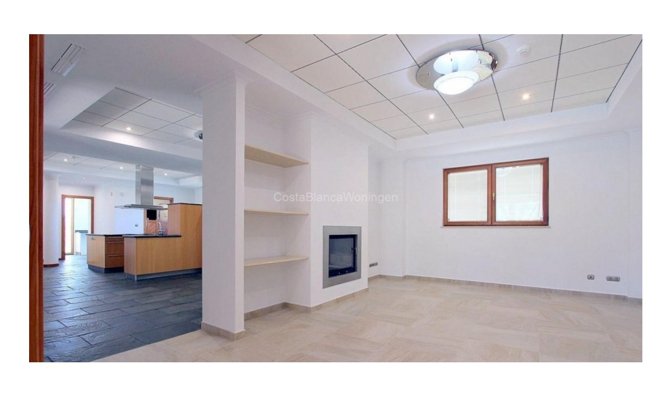 Resale - Villa - Penàguila