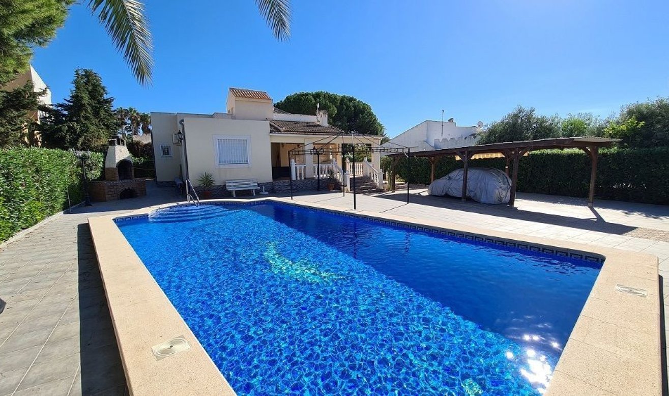Reventa - Villa - Torrevieja - La siesta