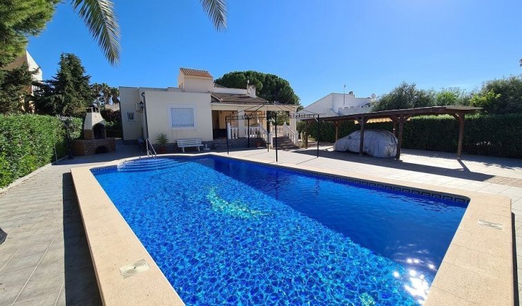 Reventa - Villa - Torrevieja - La siesta
