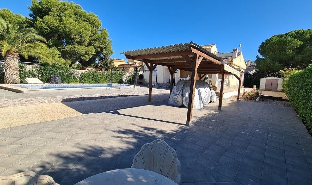 Reventa - Villa - Torrevieja - La siesta