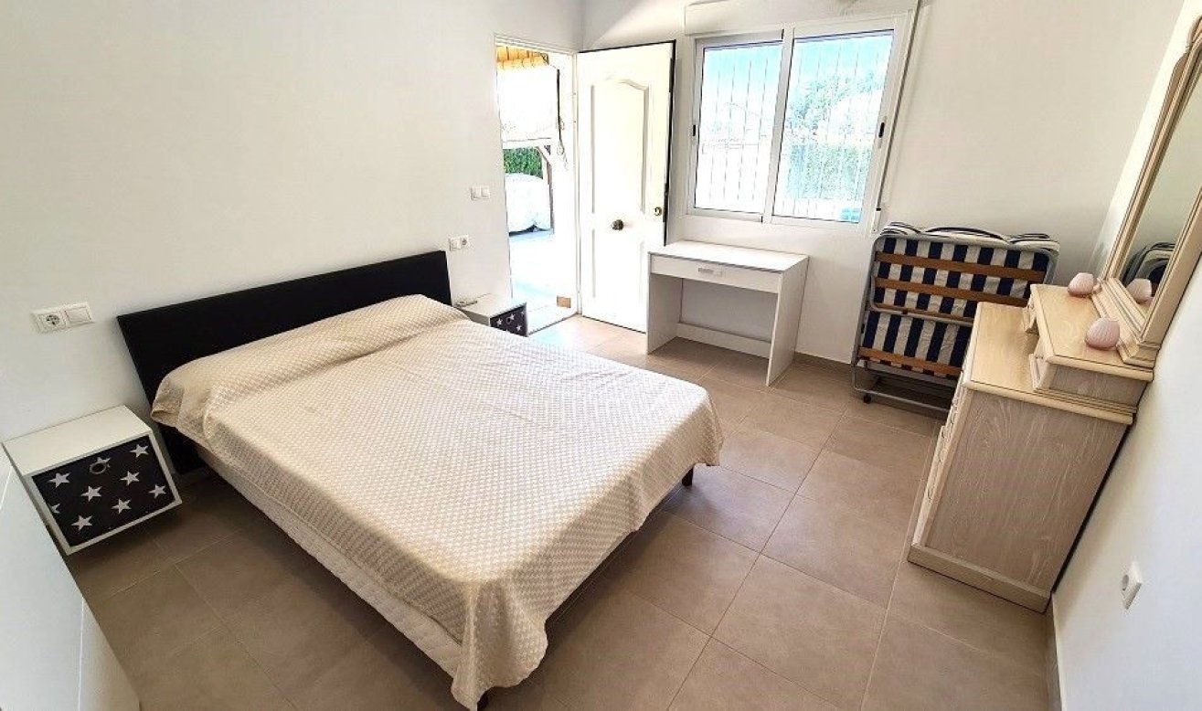 Reventa - Villa - Torrevieja - La siesta