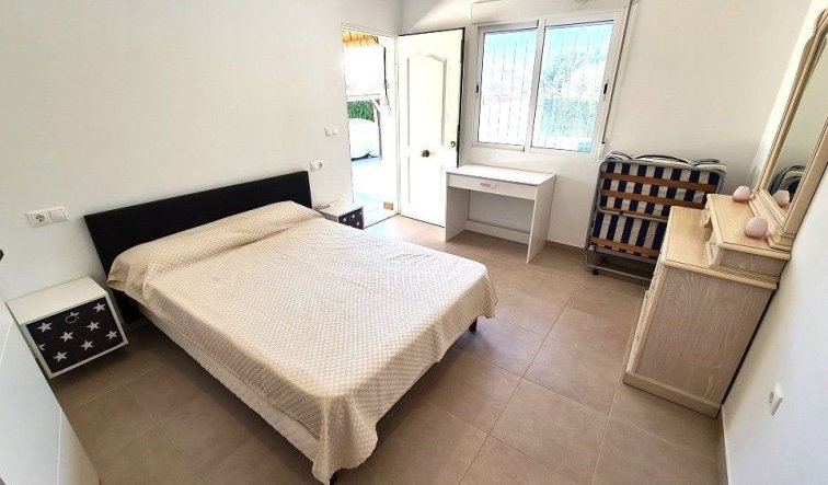 Reventa - Villa - Torrevieja - La siesta