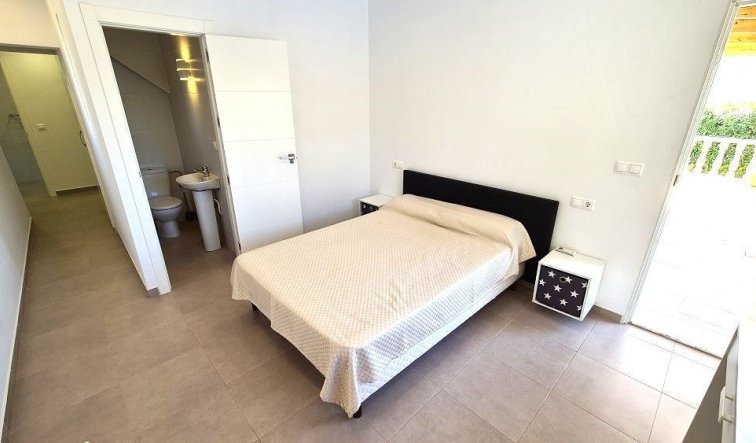 Reventa - Villa - Torrevieja - La siesta