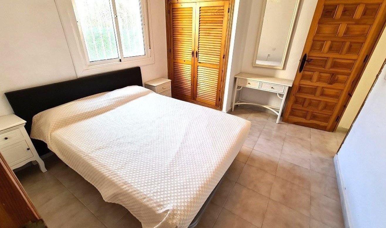 Reventa - Villa - Torrevieja - La siesta