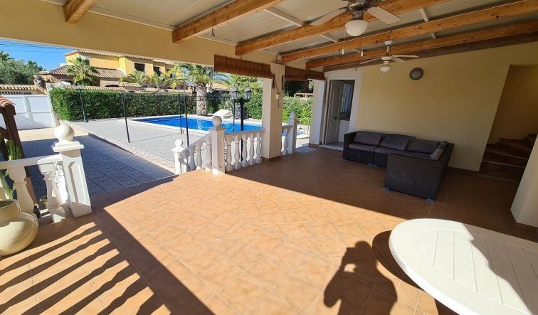 Reventa - Villa - Torrevieja - La siesta