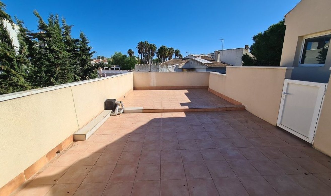 Reventa - Villa - Torrevieja - La siesta