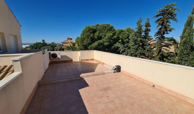 Reventa - Villa - Torrevieja - La siesta