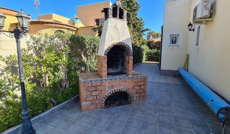 Reventa - Villa - Torrevieja - La siesta