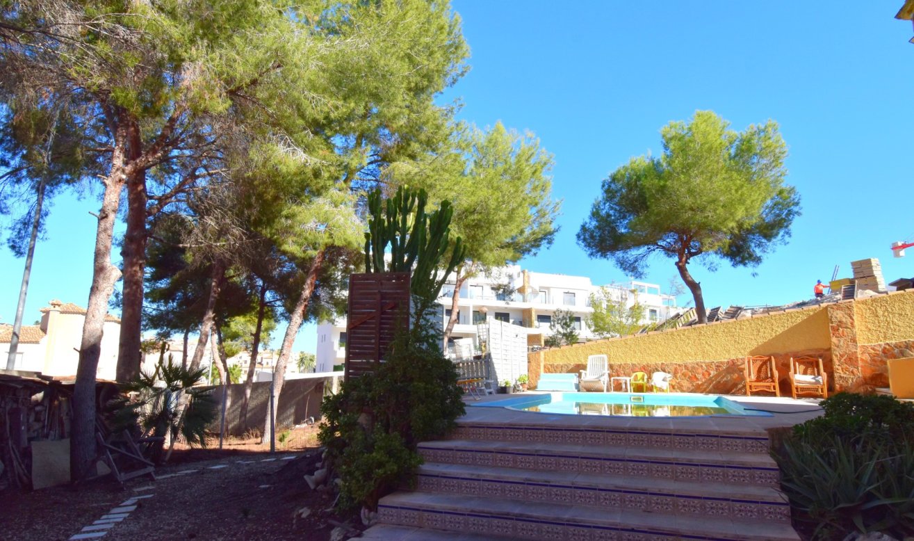 Reventa - Detached Villa - Orihuela Costa - Villamartin
