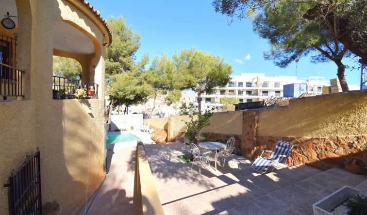 Reventa - Detached Villa - Orihuela Costa - Villamartin