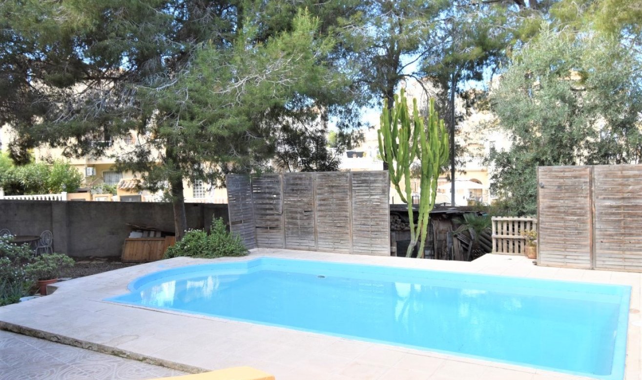 Reventa - Detached Villa - Orihuela Costa - Villamartin