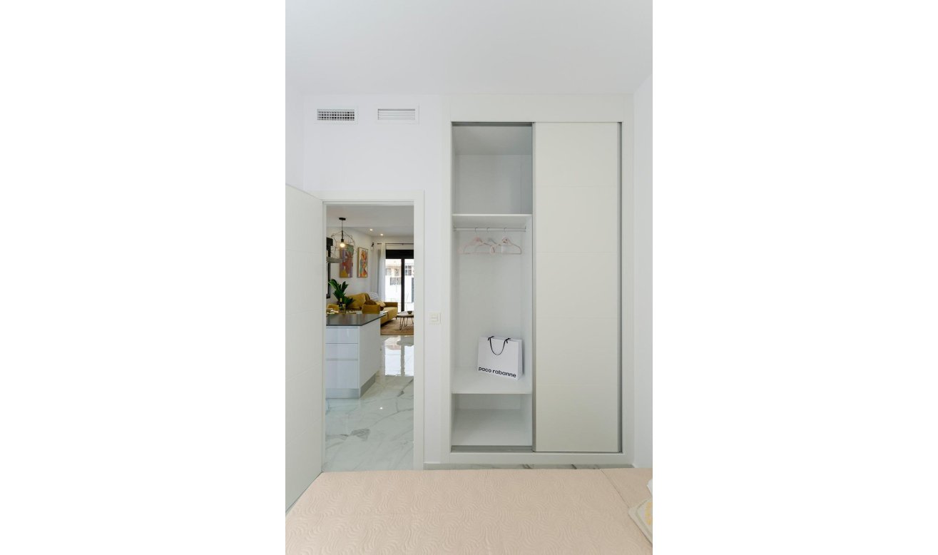Obra nueva - Villa - Torrevieja - Torretas