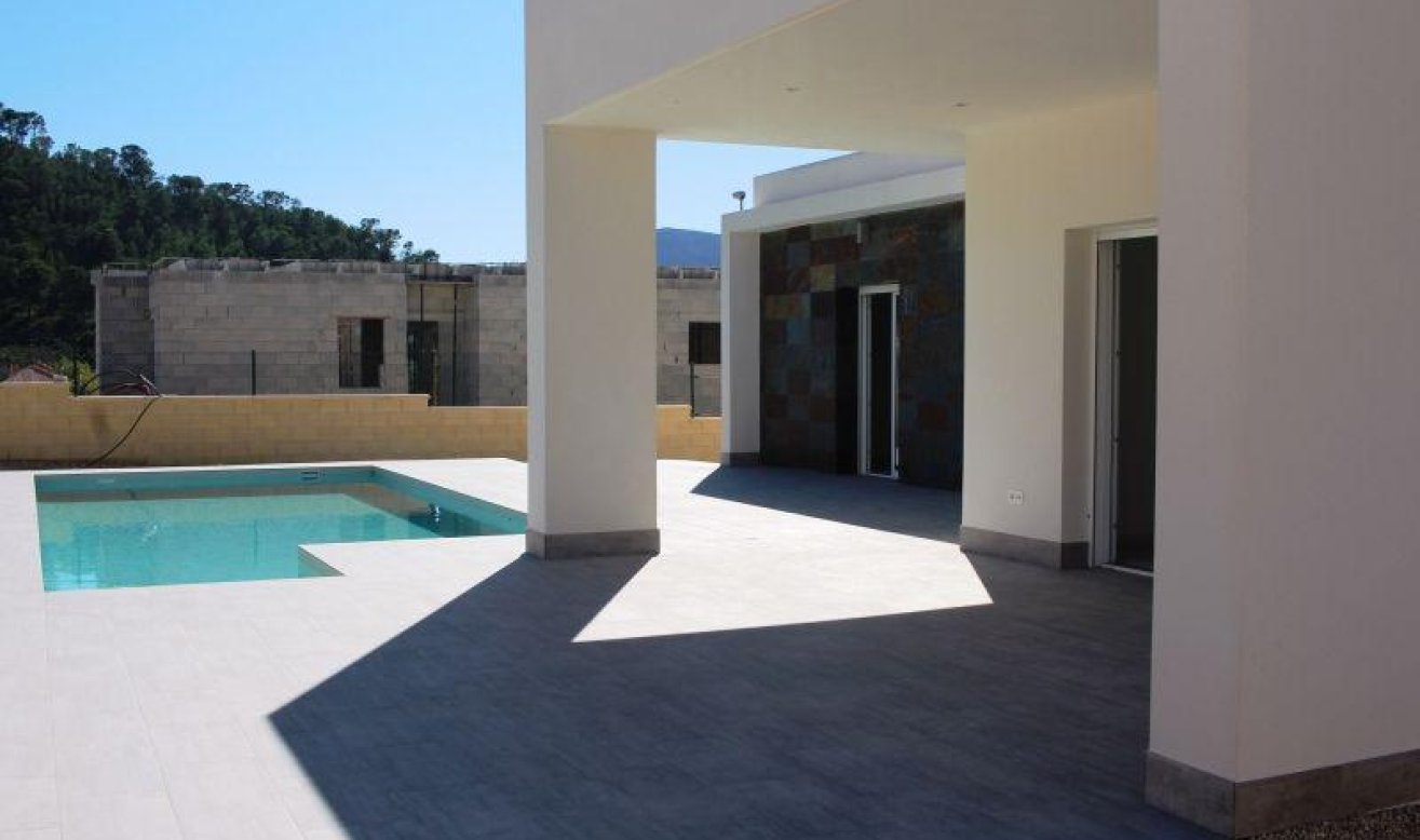 Obra nueva - Villa - La Romana - Villas de la Romana
