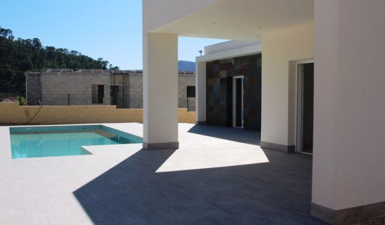 Obra nueva - Villa - La Romana - Villas de la Romana