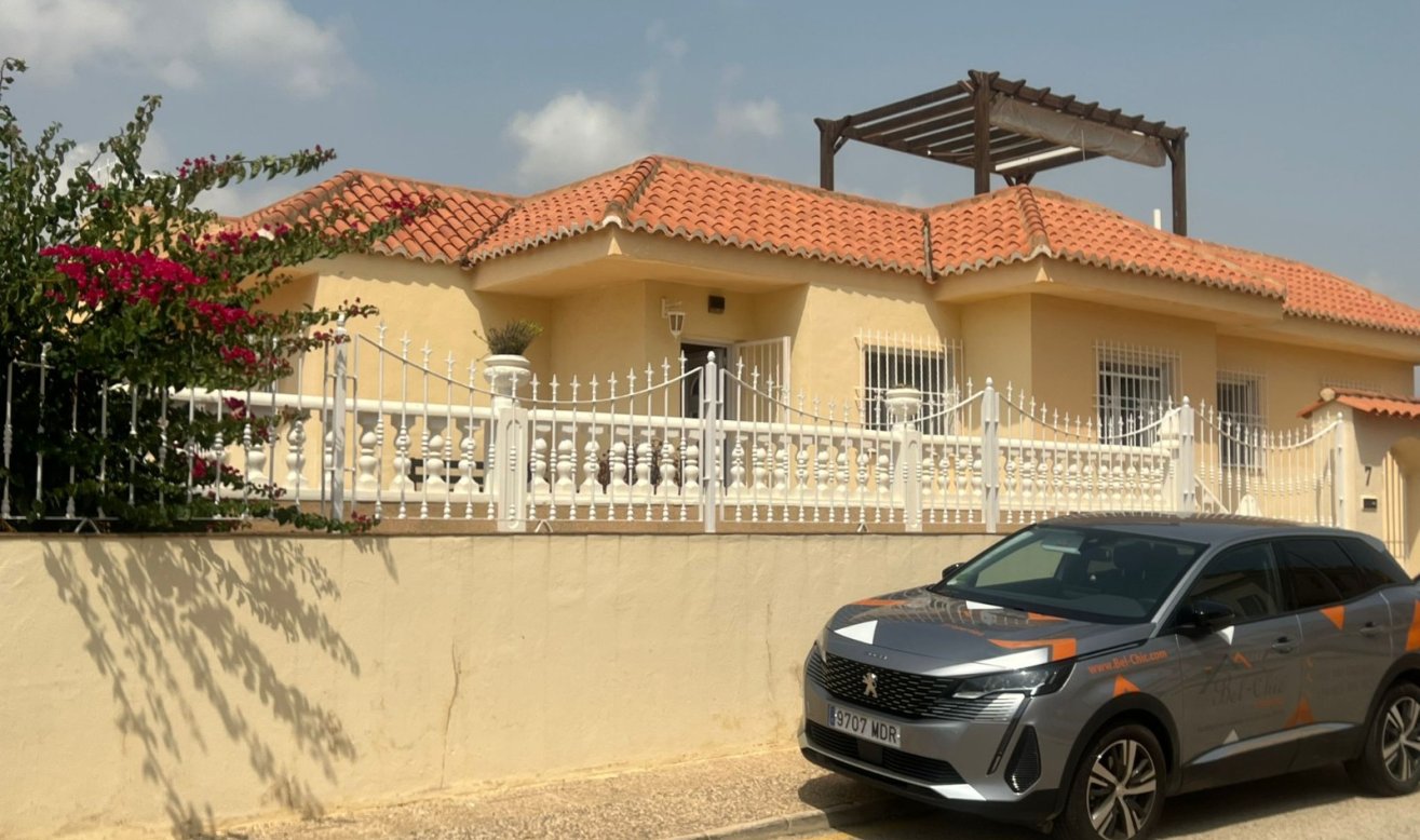 Reventa - Villa - Los Urrutias