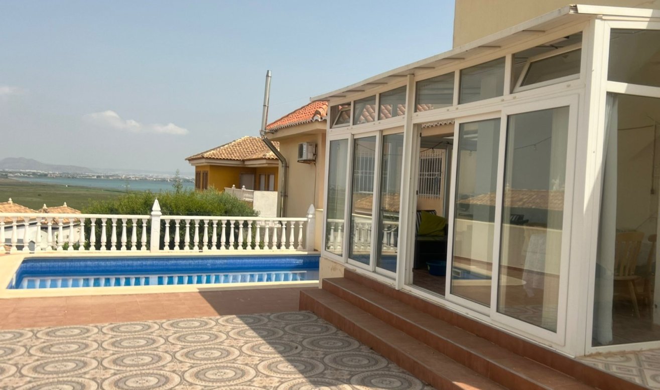 Reventa - Villa - Los Urrutias