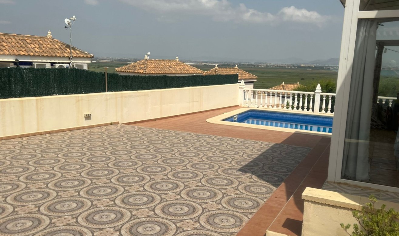Reventa - Villa - Los Urrutias