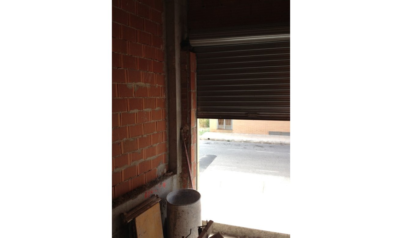 Reventa - Comercial - Los Montesinos